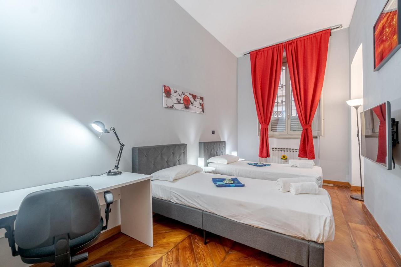 Exploring Turin! Porta Nuova Modern Flat Apartment *